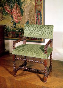 Louis XIII Sessel (Holz & Damast)