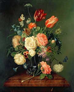Stillleben mit gemischten Blumen