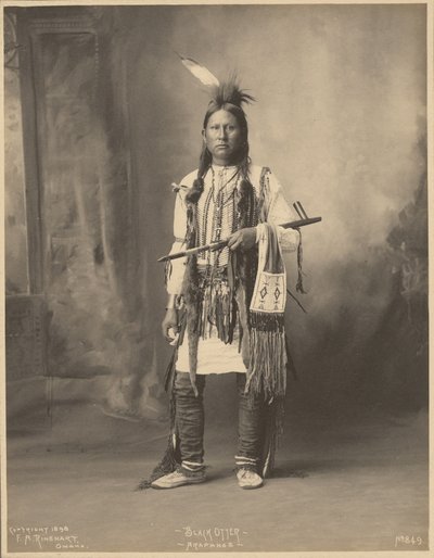[Schwarzer Otter, von den Arapaho] von Adolph F. Muhr