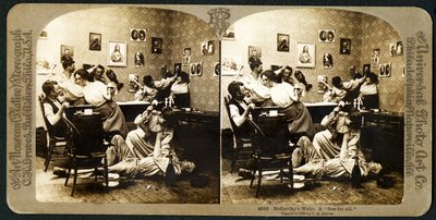 McCarthys Wake (Teil 3), 1899 (Stereograph) von American School