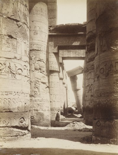 Innenraum der Hypostylhalle, Karnak von Antonio Beato