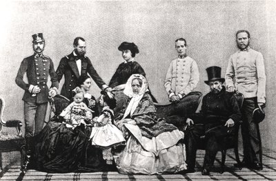 Die österreichische Kaiserfamilie, 1860 von Austrian School