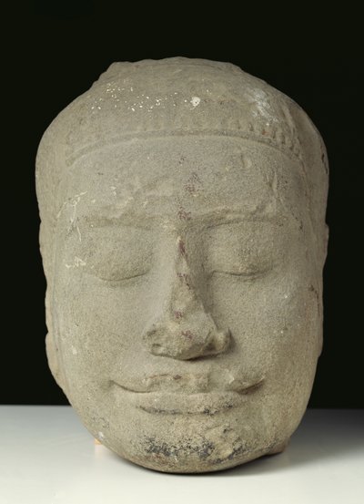 Buddhakopf mit geschlossenen Augen, Angkor von Cambodian School