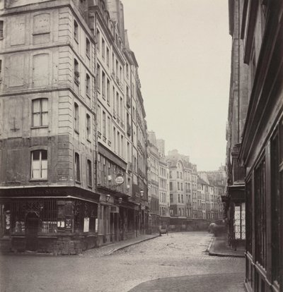 Rue de la Ferronnerie, ca. 1865 von Charles Marville