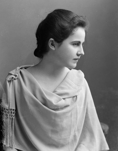 Edith Bolling, ca. 1890 von Charles Milton Bell