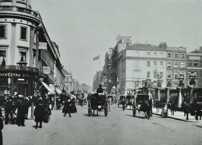 The Strand (West), 1895 von English Photographer