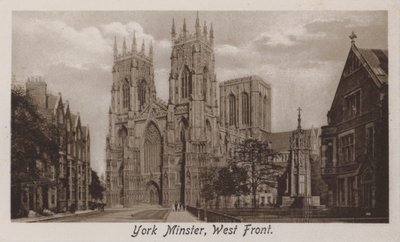 York Minster, Westfront (s/w Foto) von English Photographer