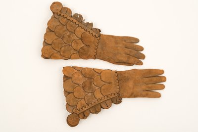 Gepanzerte Handschuhe für Männer, ca. 1600-50 von English School