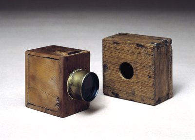 Zwei Mausefallen-Kameras, ca. 1835 von English School