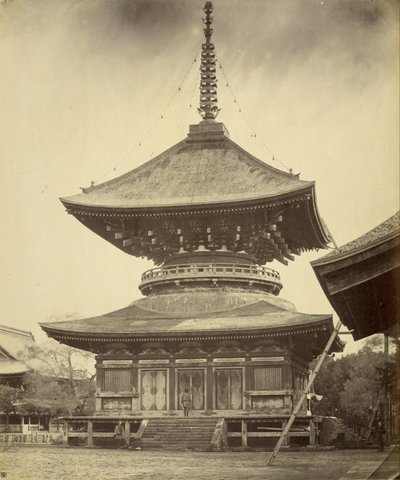 Einstöckige Pagode, Hachiman-Schrein, Kamakura von Felice Beato