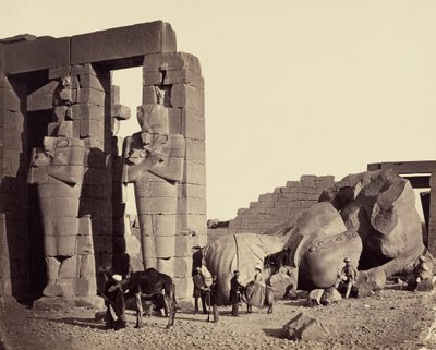 Gefallener Koloss aus dem Ramesseum, Theben von Francis Frith