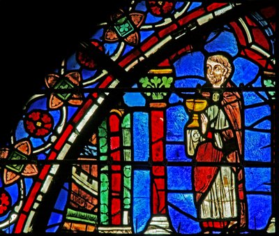 St. Cheron Fenster: Priester mit Kelch von French School