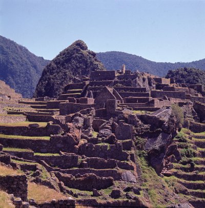 Terrassenbauten der Zitadelle in Machu Picchu von Incan