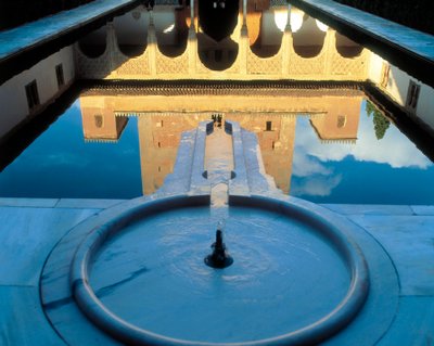 Hof der Myrten, Comares-Palast, Alhambra von Islamic School
