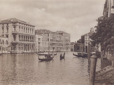 Canal Grande und Palazzo Browning von Italian Photographer