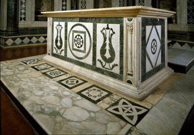Altar der Apsis aus Marmor von Italian School