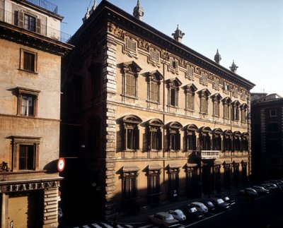 Der Madame-Palast in Rom von Italian School