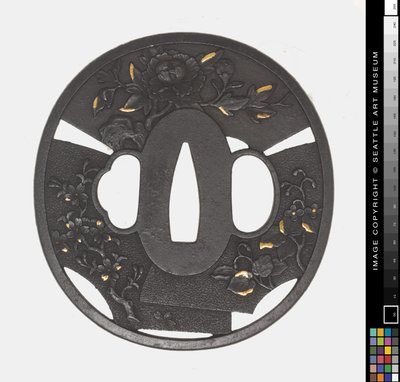 Tsuba: Chrysantheme, Kirsche, Iris von Japanese School