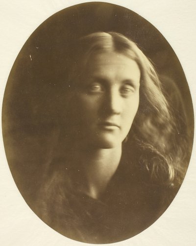 Julia Jackson, April 1867 von Julia Margaret Cameron