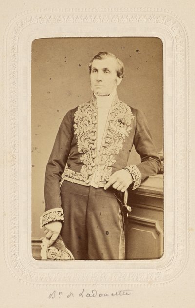 Bon de Ladoucette von Leon Crémière and Cie.