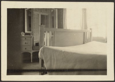 [Schlafzimmer Innenansicht] von Louis Fleckenstein