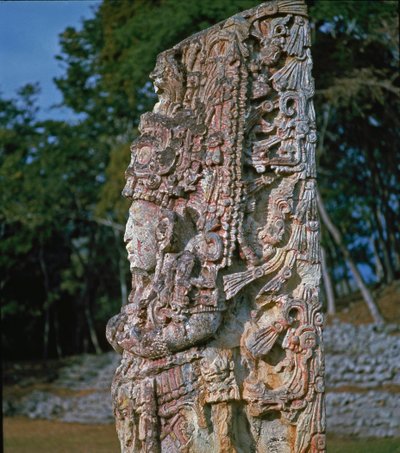 Stele H, Plaza de Ceremonias, 731 n. Chr. von Mayan