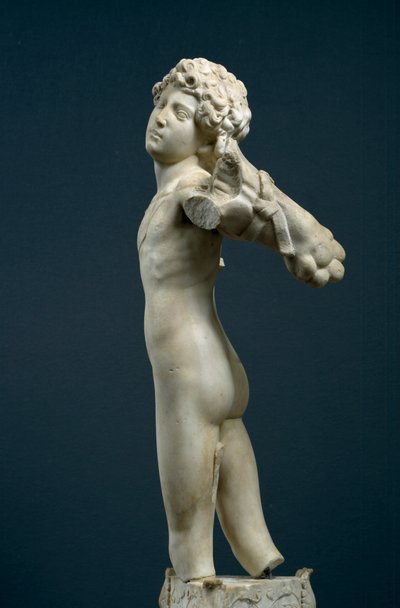 Junger Bogenschütze, ca. 1490 (Marmor) von Michelangelo Buonarroti