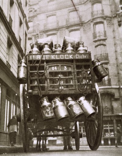 Milchwagen in Clichy von Photographer French