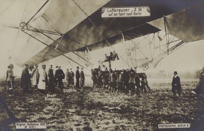 Flug des Zeppelin LZ III nach Berlin von Photographer German