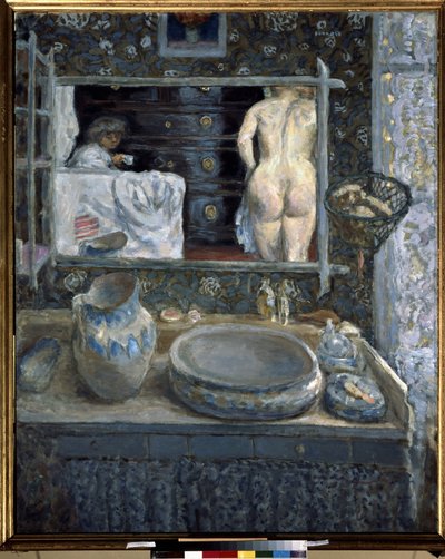 Spiegel über einem Waschbecken von Pierre Bonnard