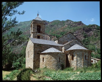 Ansicht der Kirche Saint Feliu von Romanesque