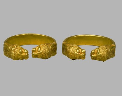 Armbänder, 4. Jahrhundert v. Chr. von Scythian