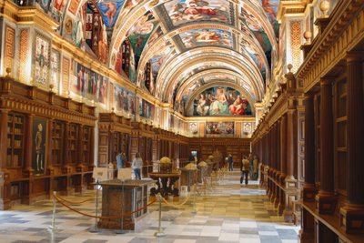 Die Bibliothek von Spanish School