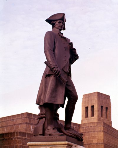 Statue von Captain James Cook, 1914 von Thomas Brock