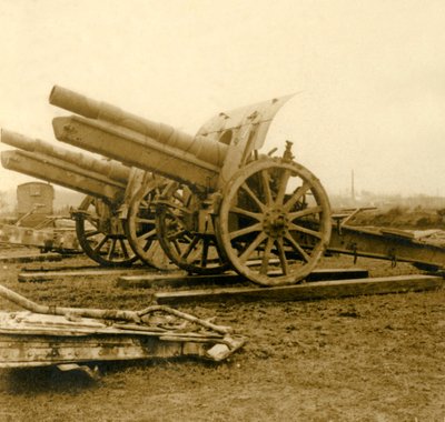 155 Kanonen, um 1914-1918 von Unbekannt