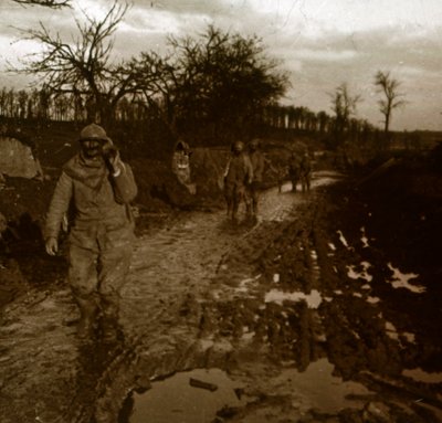 Vormarsch, Kemmel, Flandern, Belgien, ca. 1914-1918 von Unbekannt
