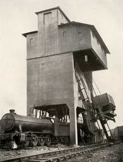 Automatische Kohlenverladung am Bahnhof Hornsey, Middlesex, 1935 von Unbekannt