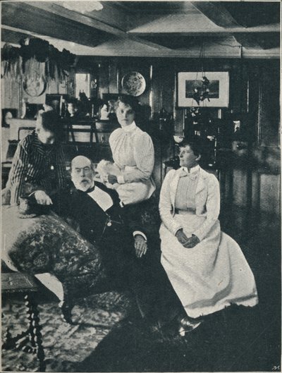 Kapitän Bourchier, seine Tochter und Enkelin, ca. 1900, 1910 von Unbekannt