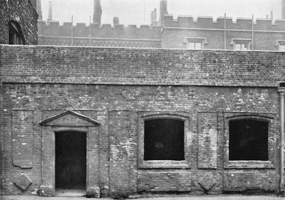 Charterhouse. Außenansicht der Cloister Alley, 1925 von Unbekannt