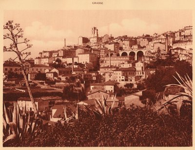 Gesamtansicht von Grasse, 1930 von Unbekannt