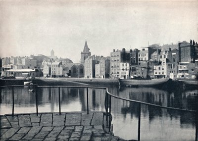 Guernsey - Der Alte Hafen, 1895 von Unbekannt