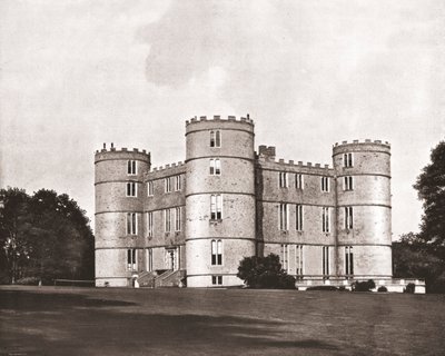 Lulworth Castle, Dorset, 1894 von Unbekannt