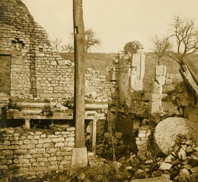 Mühle bei Les Éparges, Nordfrankreich, um 1914-1918 von Unbekannt