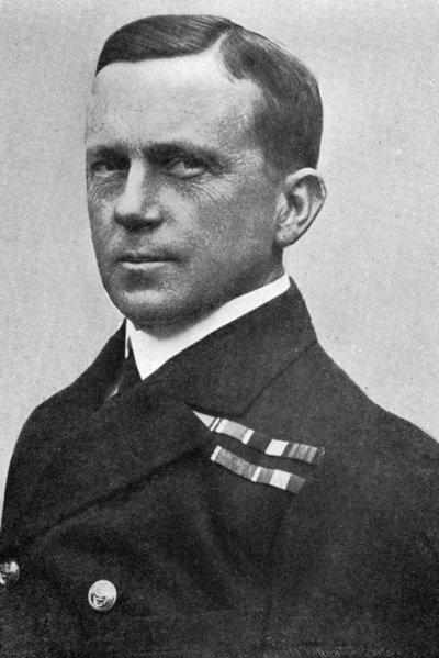 Konteradmiral Horace Hood, britischer Seemann, um 1916 von Unbekannt
