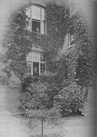 Sommer bei The Pines, um 1909, 1934 von Unbekannt