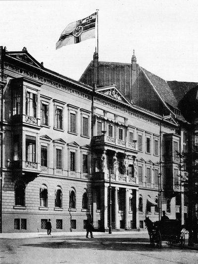 Das deutsche Admiralitätsgebäude, Berlin, 1915 von Unbekannt