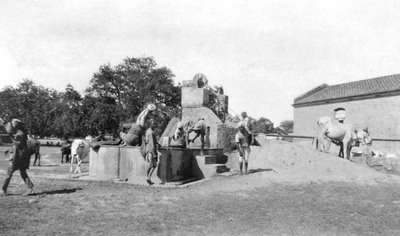 Wasserbrunnen, Mathura, Indien, 1916-1917 von Unbekannt