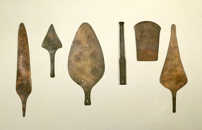 Kupferwerkzeuge, Harappa, 2300-1750 v. Chr. von Unbekannt Unbekannt