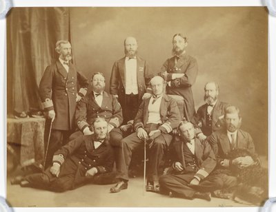 Gruppenporträt von Marineoffizieren von Unknown artist