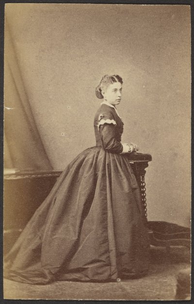 Porträt einer Frau von Unknown artist